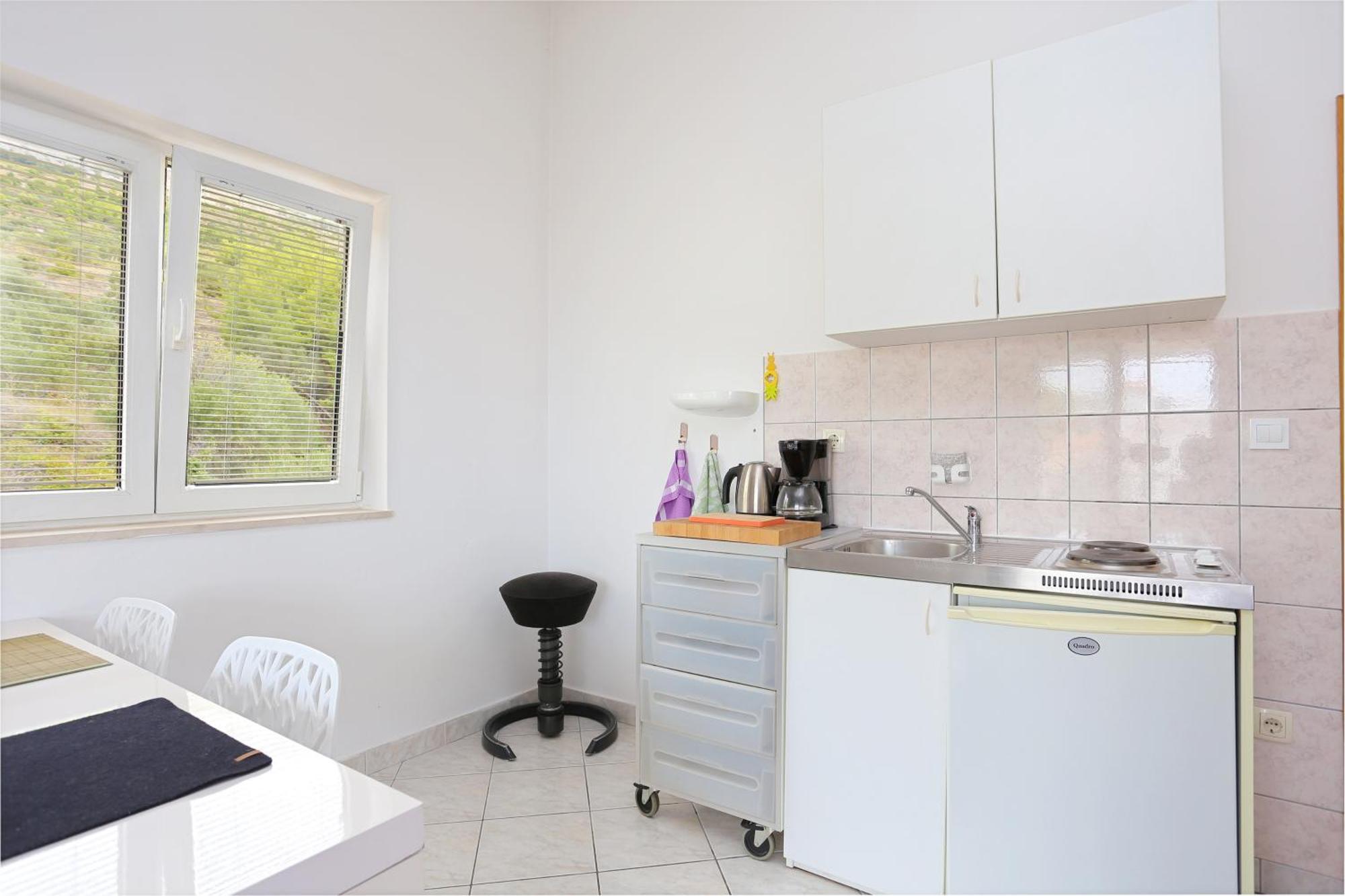 Apartments With A Parking Space Sumpetar, Omis - 11798 Jesenice  Zimmer foto